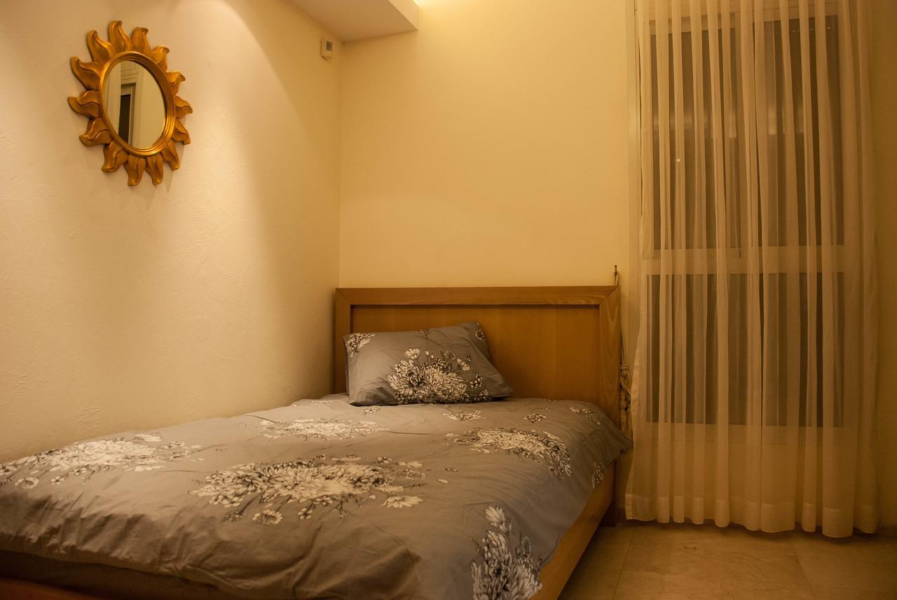 Apartment In Amdar Residence エイラート エクステリア 写真