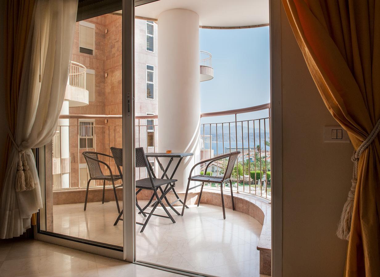 Apartment In Amdar Residence エイラート エクステリア 写真